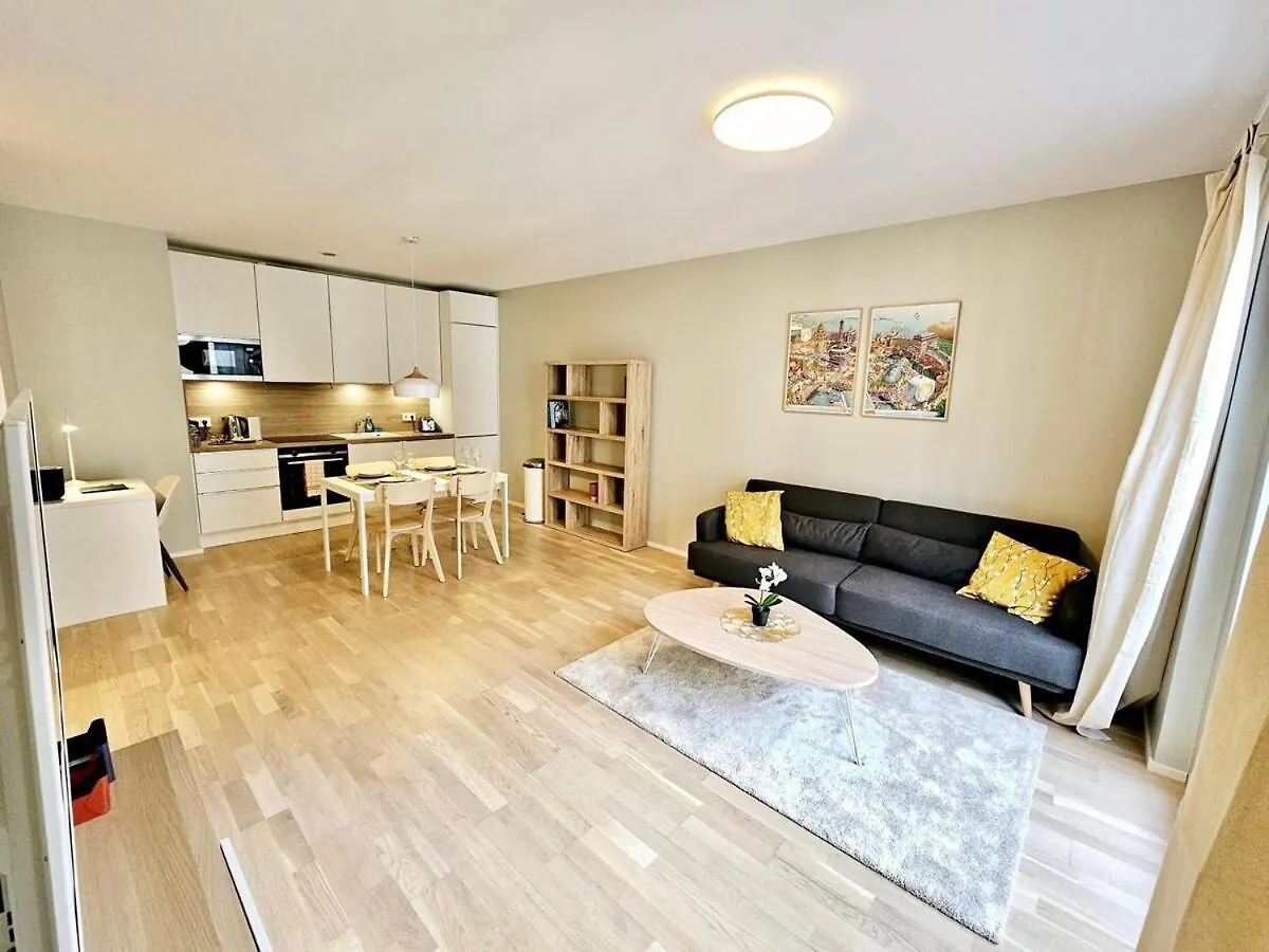 Cozy One Bedroom Flat With Convenient Parking-Cd8 لوكسمبورغ 0*,  لوكسمبورغ